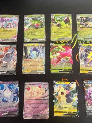 Pokémon kort - Skriv dm för fler bilder eller funderingar!