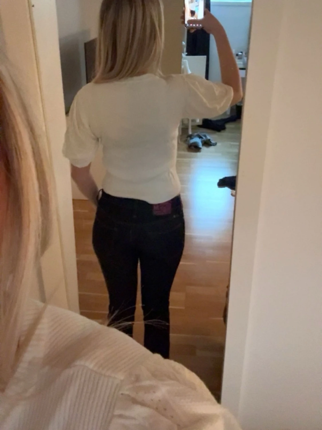 Vit ribbad topp med puffärm aren - 1