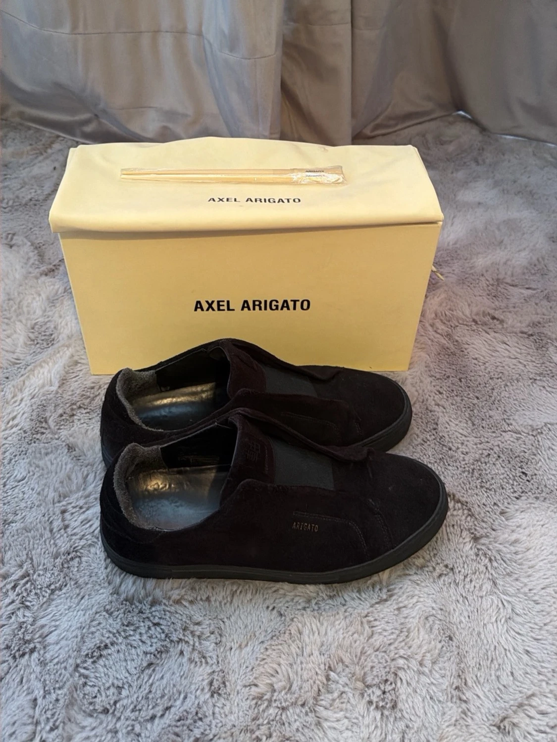 Axel arigato laceless 