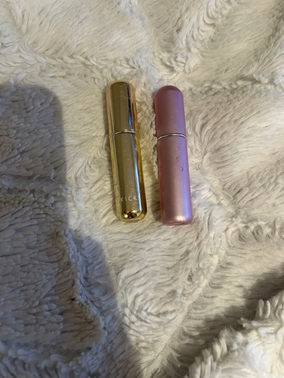 Två parfymatomizers i guld & rosa - 1