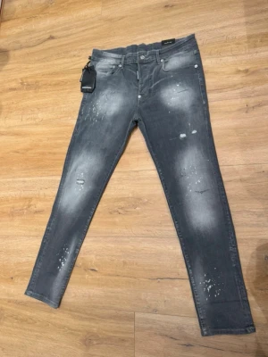 Dzquared jeans - Helt nya Dzquared jeans