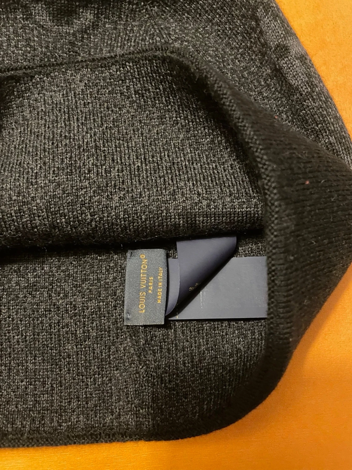Louis Vuitton mössa  - 2