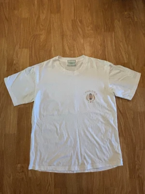 Casablanca t shirt  - Oanvänd Casablanca t shirt i storlek S
