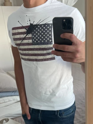 Concrete ink t shirt  - Nytt skick 