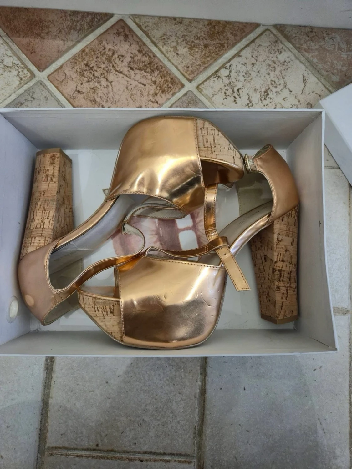 Metallic roséguldiga platåpumps 38 - 1