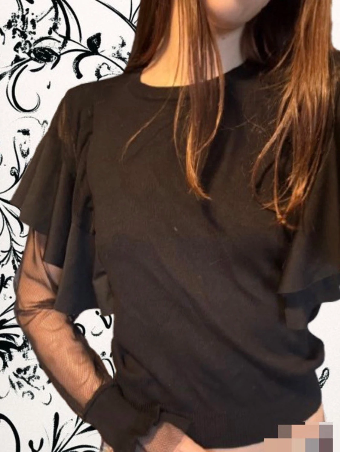 Svart stickad tröja med volangärmar - 1