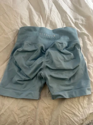 Aura seamless scrunch shorts - Fint skick🩵