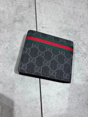 Wallet - Very good