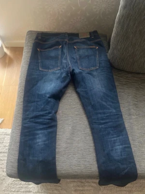 Nudie jeans - Priset är fast. Dude dan. 32/32. Skriv om du vill ha måtten. De är knapp använda!