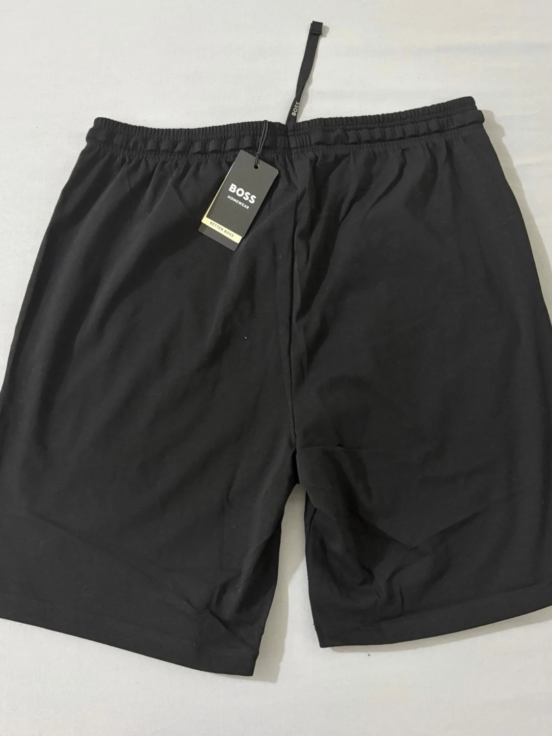 Svarta shorts från BOSS  - 1