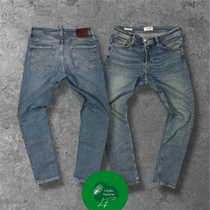 Jack & Jones jeans Slim/Glenn - Säljer detta par jeans från Jack & Jones | W30 L30 | modell: Slim/Glenn | skick: 8/10, inte perfekt skick | Hör av er vid frågor, pris kan diskuteras vid snabb affär 🤝