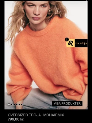 SÖKER!!! - Söker denna stickade tröja från H&M. Skriv gärna om du säljer och för vilket pris!💗🙏