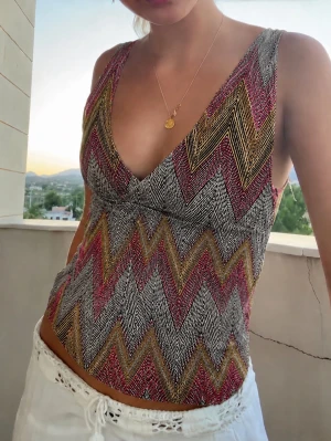 Handgjord top - Fin handgjord halterneck top ✨ går att köpa i annan storlek vid förfrågan innan köpet 🌸