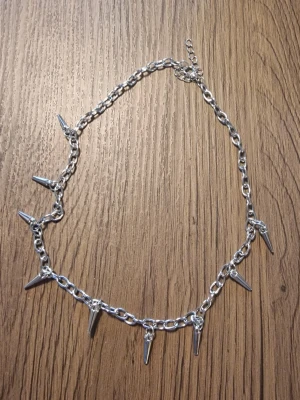 Halsband spikar - Halsband spikar. 45 cm + 5 cm.