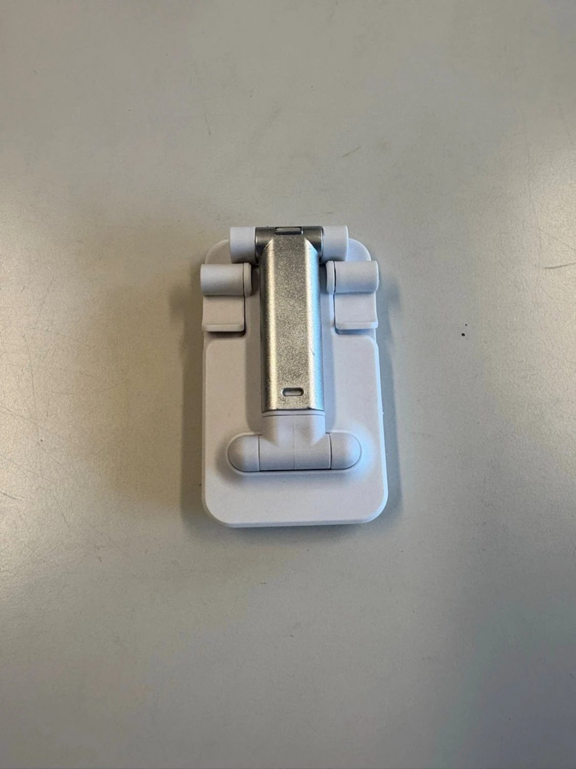 Vikbart mobilställ i vit plast - 3