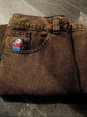 Polar Big Boys - Säljer ett par snygga Polar Big Boy jeans som är i gott skick 8.5/10✅Priset går att diskutera🤝Hör av er vid frågor och funderingar🤩🤗