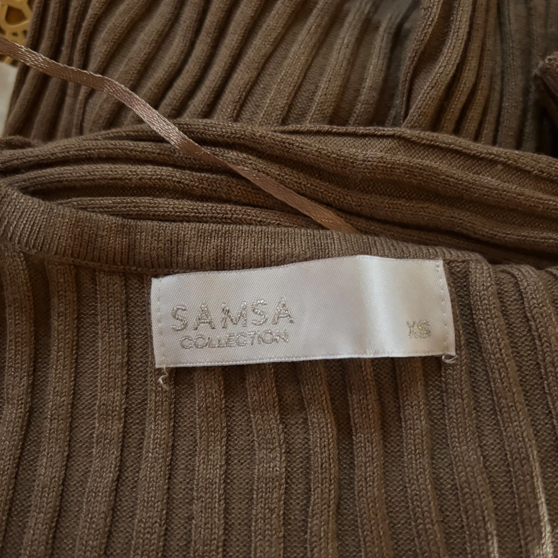 Brun ribbad klänning från Samsa collection - 91