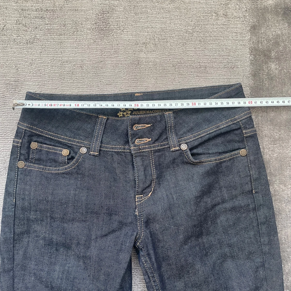 Mörkblå bootcut jeans - 4