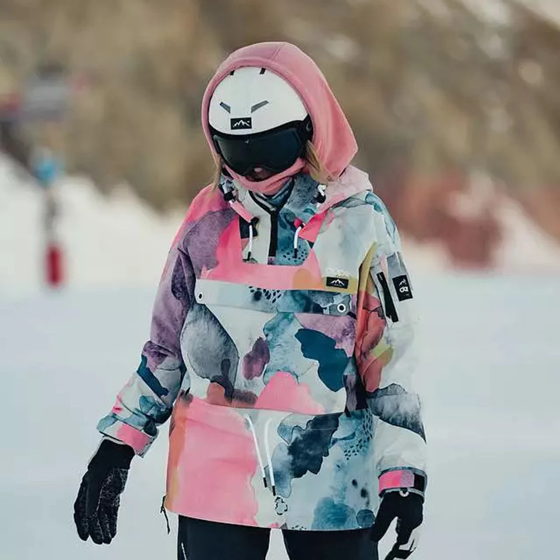 Färgglad skidjacka från Dope