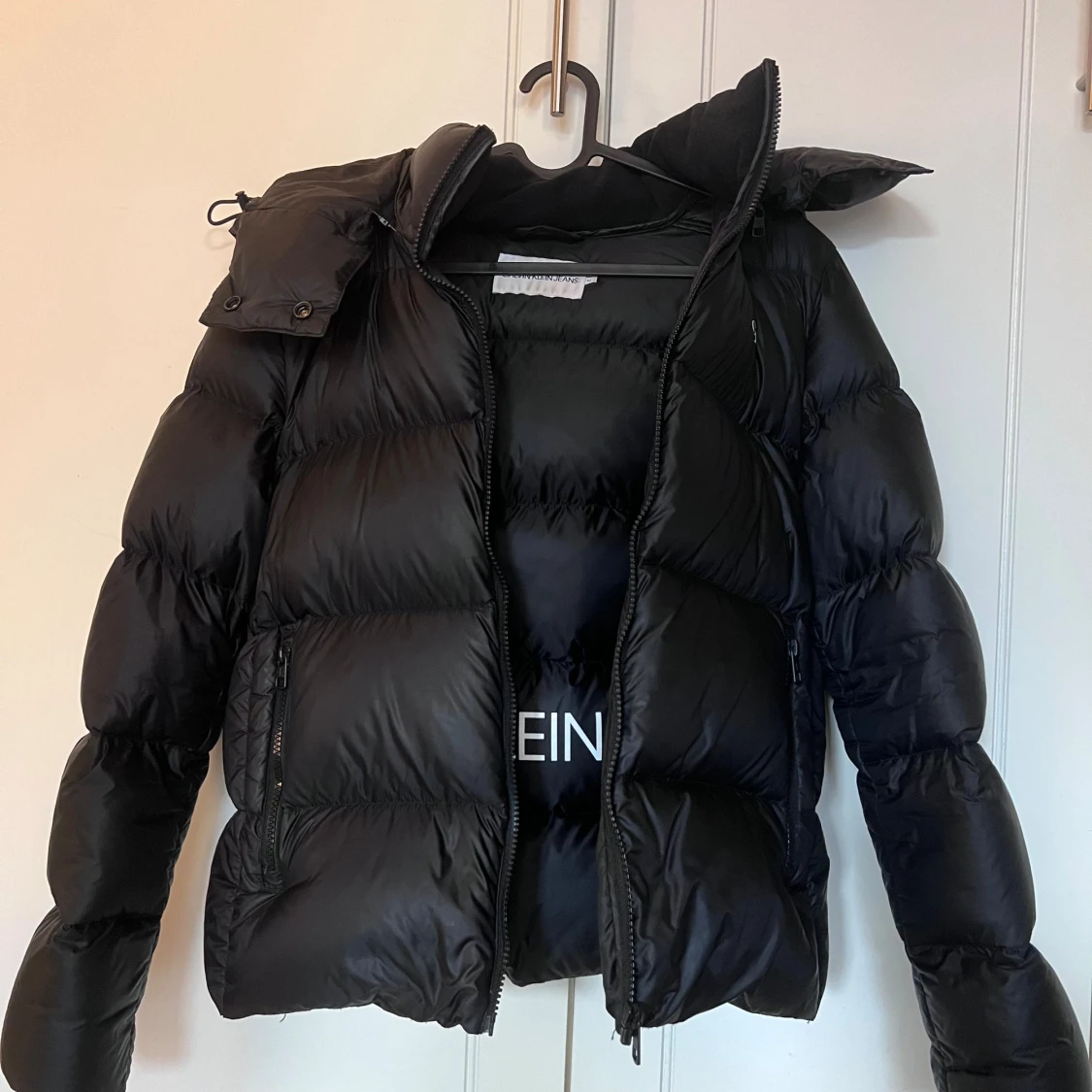 Svart vinterjacka - 91