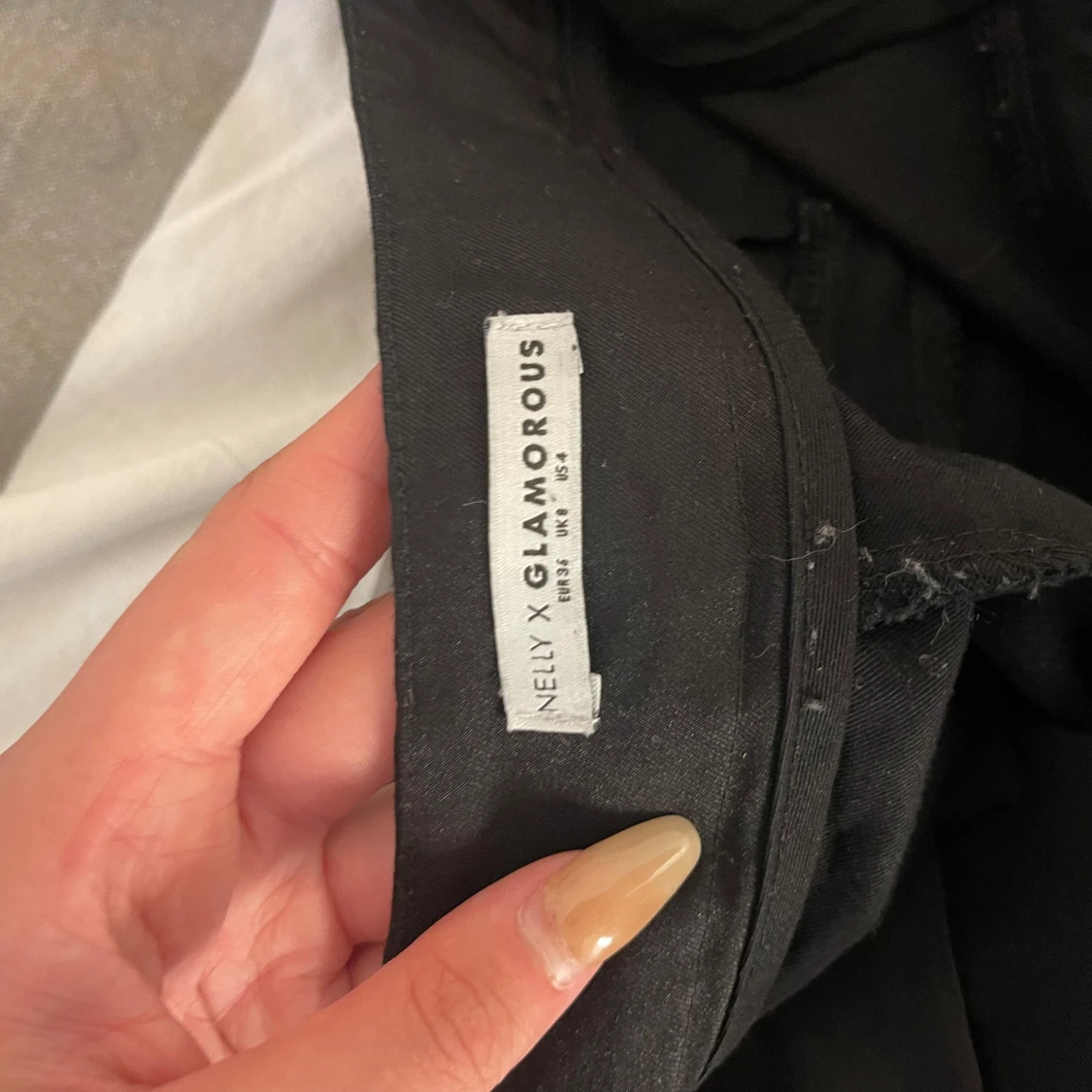 Svarta byxor från Nelly x Glamorous - 92