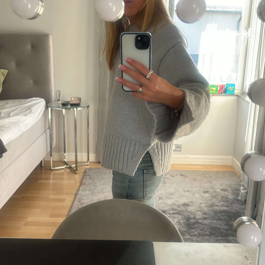 Grå stickad tröja - 90