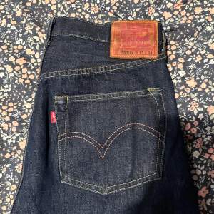 Snygga Levi’s jeans, strl W33/L34