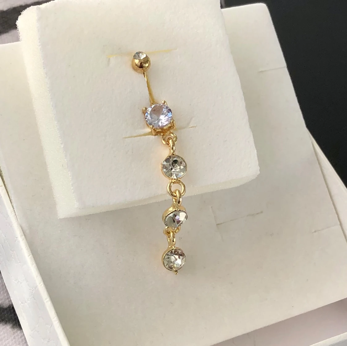 Ny Navelpiercing guld kristaller  - 90