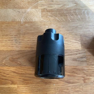 Azzaro the most wanted edp intense - Ungefär 90 ml kvar, Köpt för 1100  Priset kan diskuteras vid snabb affär 