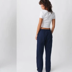 gina mjukisbyxor - säljer mina mjukisbyxor från gina då dom är lite för små. endast använda några få gånger hemma🥰