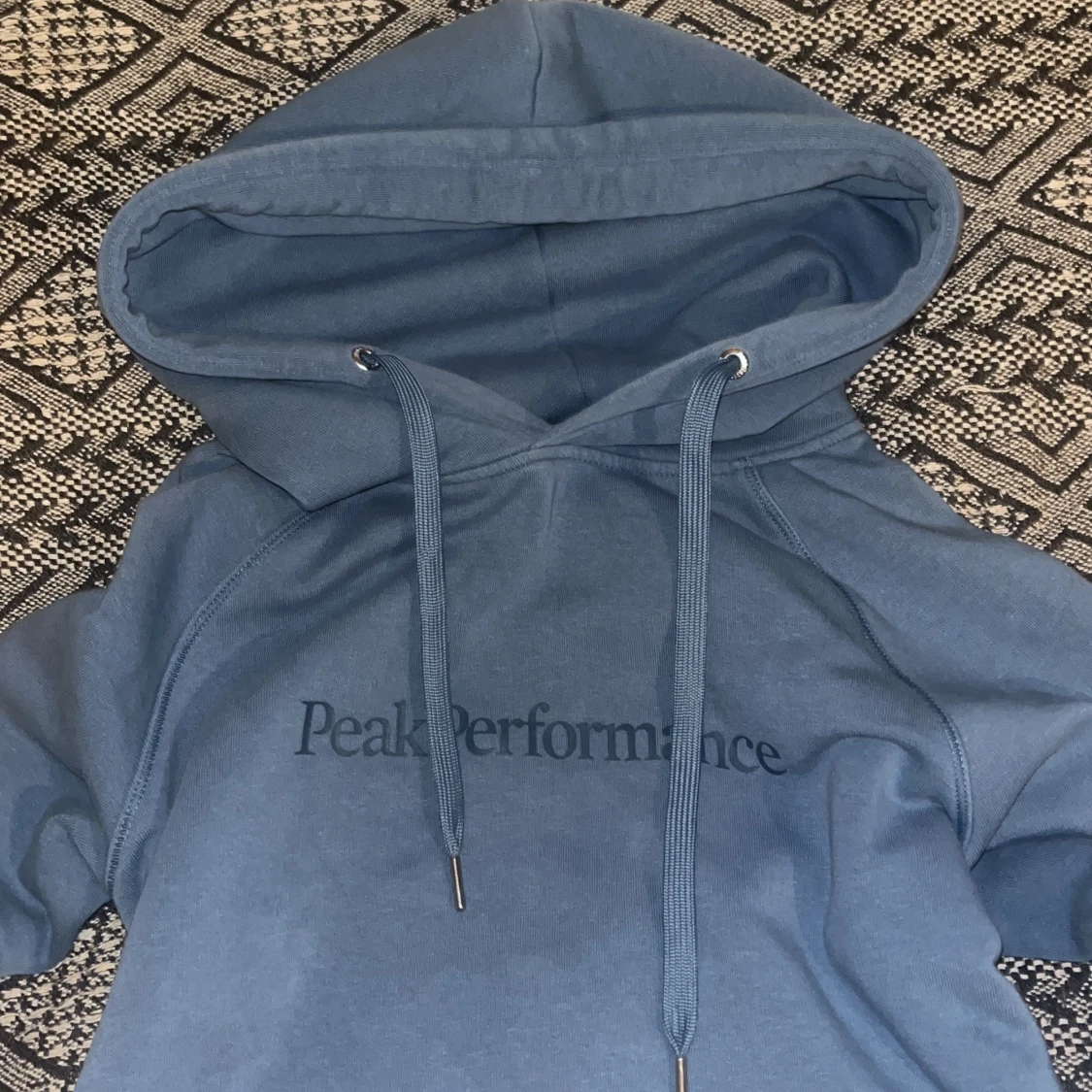 Peak performance hoodie  - 91