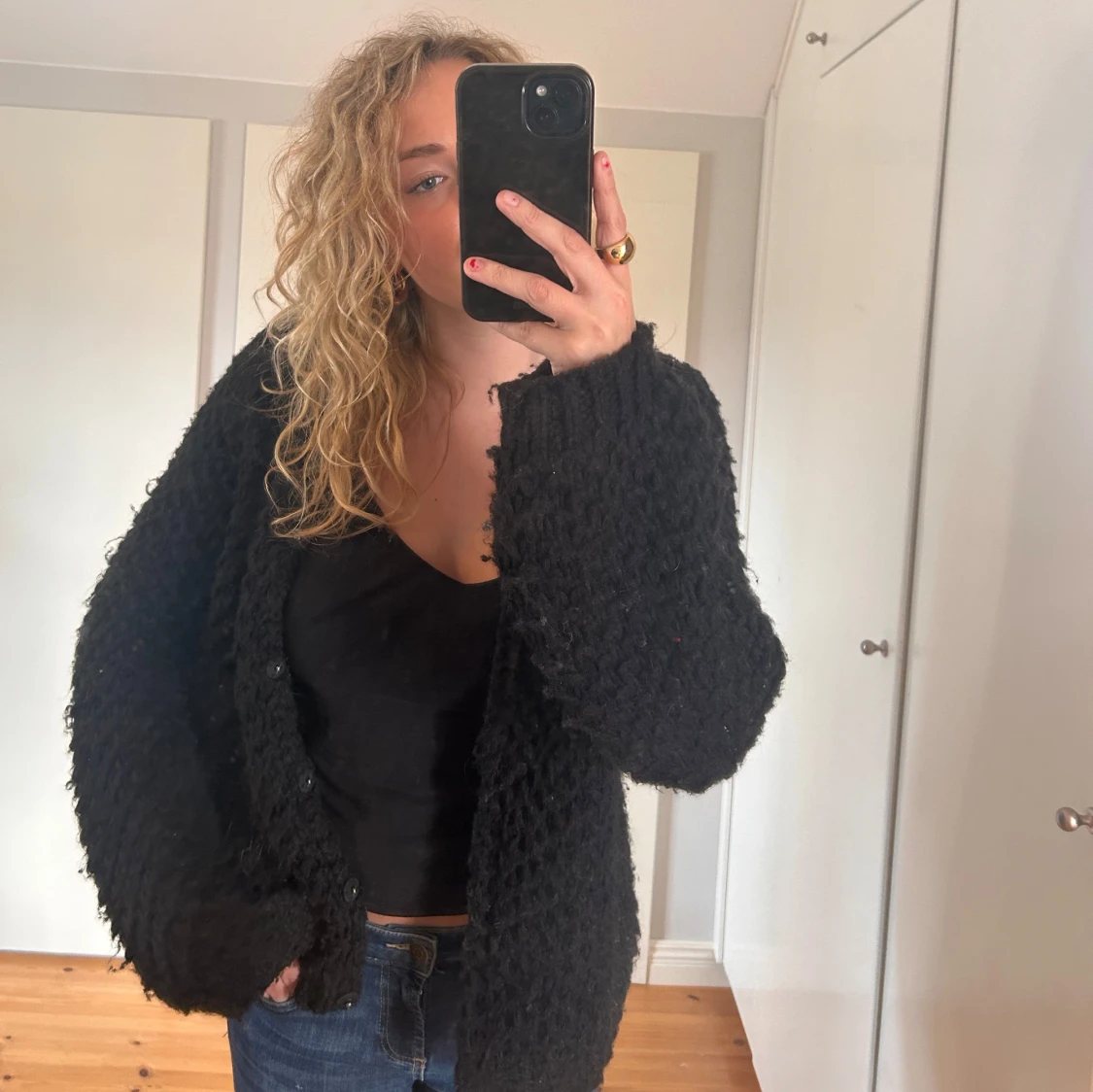 Svart stickad kofta från Indiska - 90