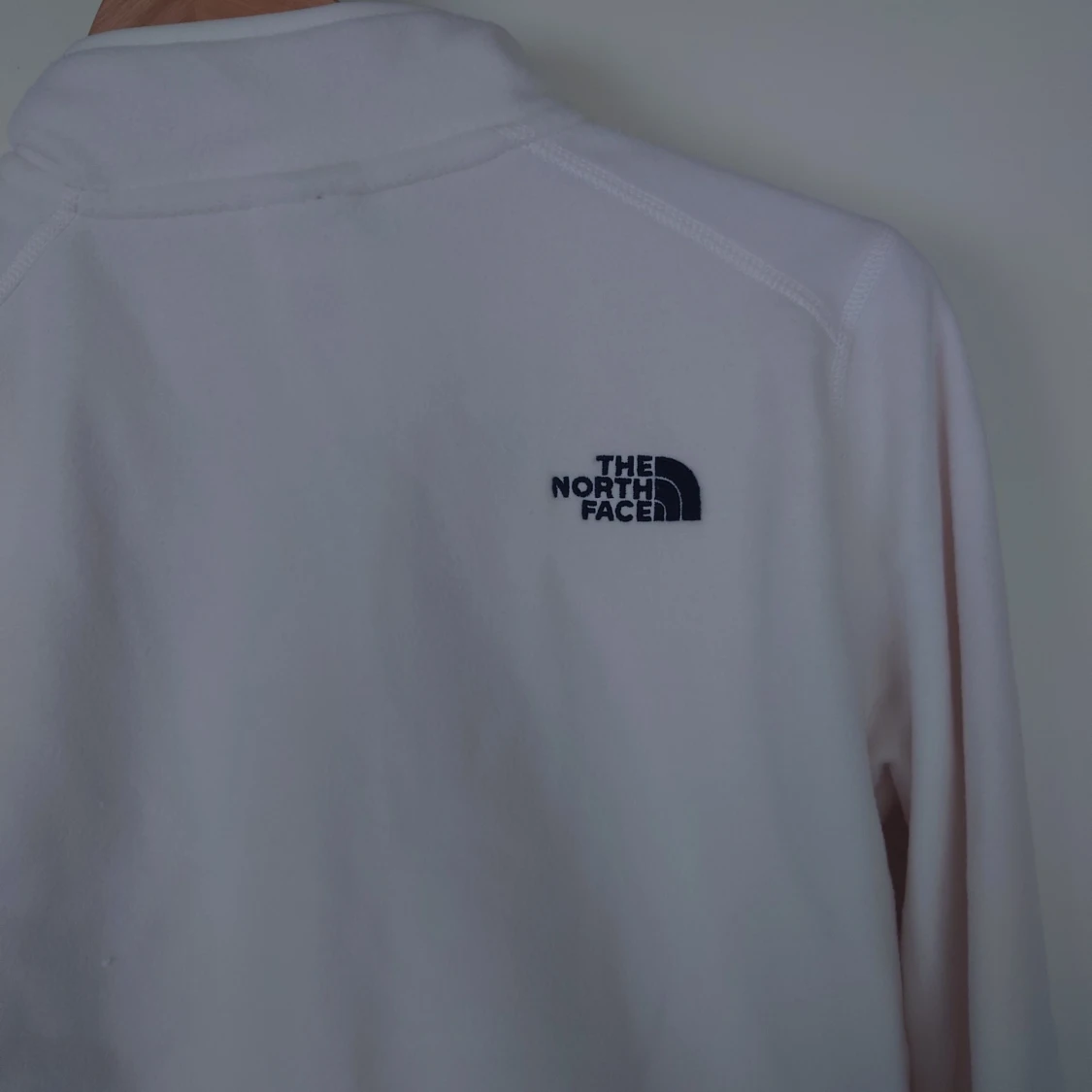 Vit North Face fleece (oanvänd) - 91