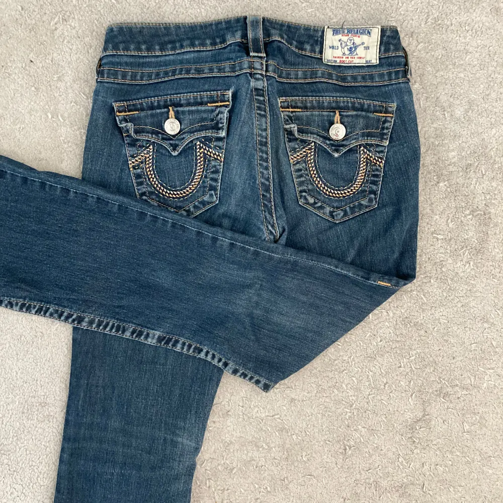 True religion low waist bootcut jeans. Storlek 27.. Jeans & Byxor.