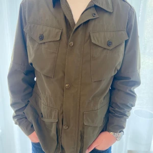 Polo Ralph lauren jacka  - Jackan är i bra skick. Hör av er för mer bilder 