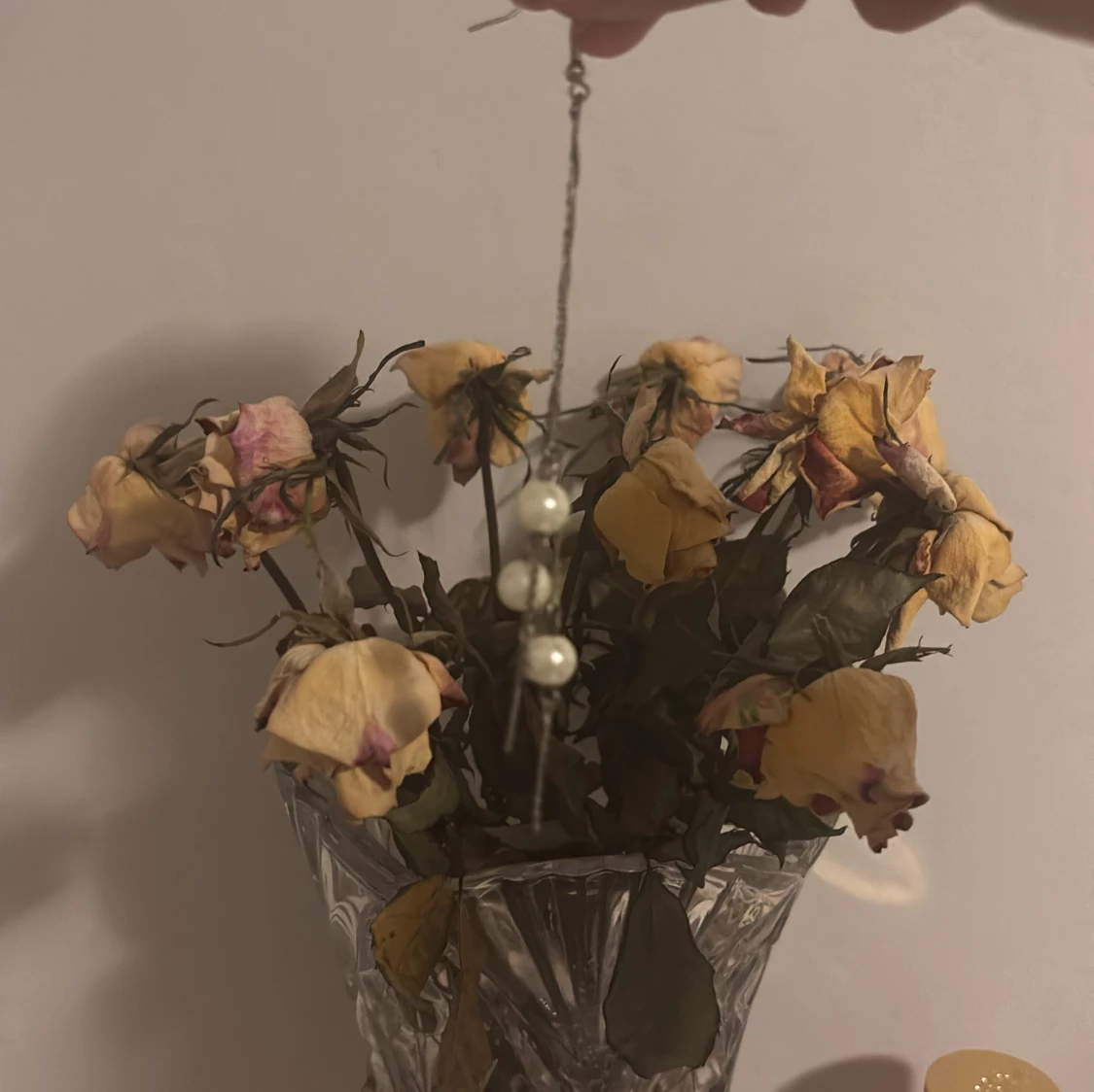 Långa örhängen med pärlor - 90