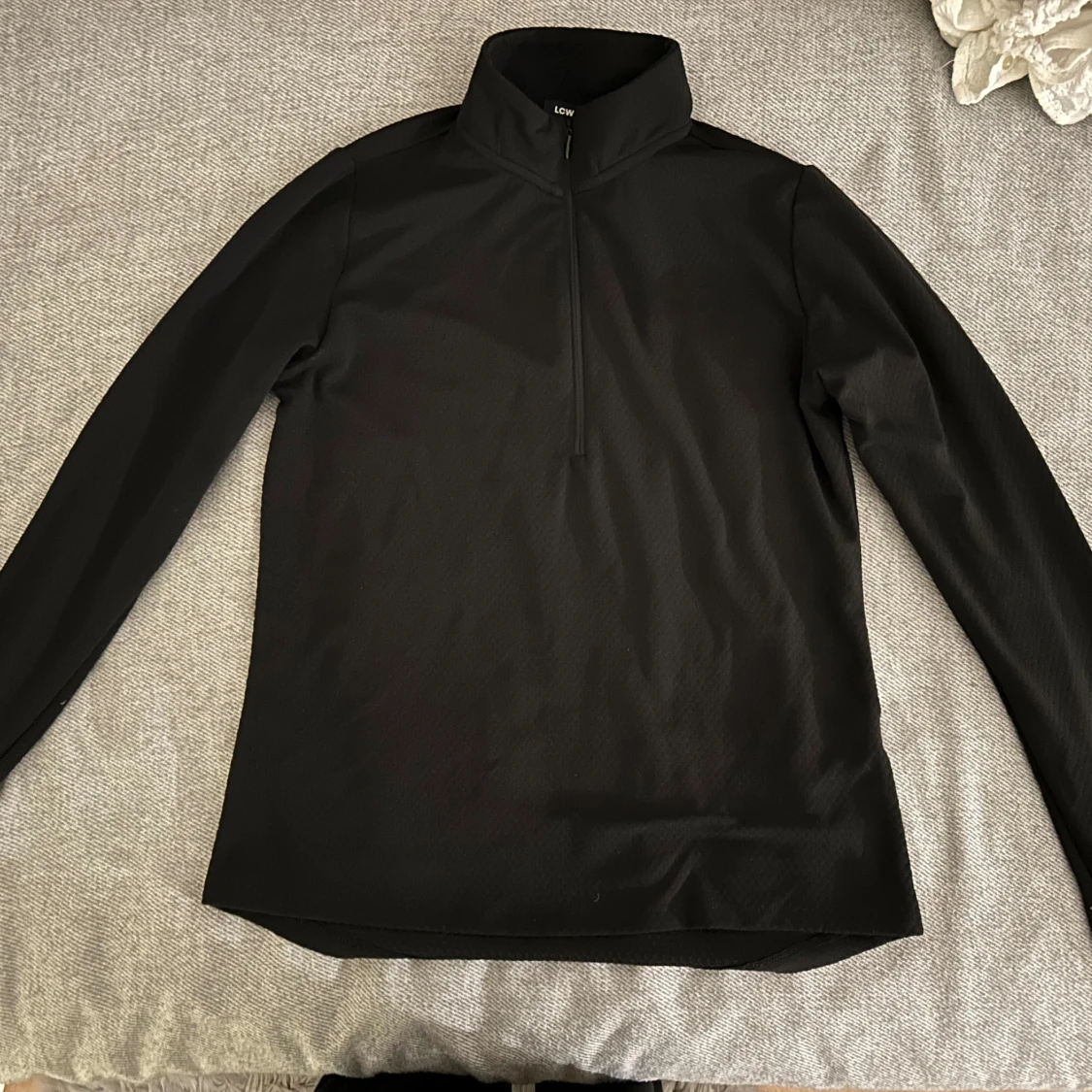 Svart långärmad tröja från LCW Active