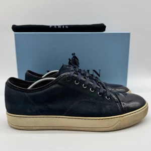 LANVIN CAP TOE - Lanvin Cap toe - Skick: 8,5/10 - Tillbehör: Enbart skorna  - Storlek 45/UK10 - Nypris ca 5200kr - DeluxeCloset