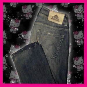 Blå jeans från Steinhard - Snygga blå jeans från Steinhard, Har aldrig använt eftersom de inte passar mig ❣️