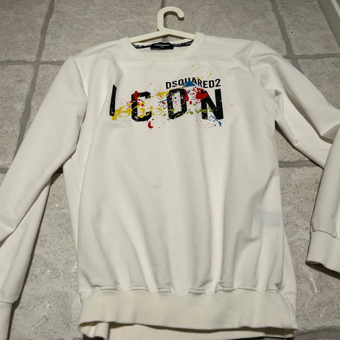 Vit tröja från Dsquared2