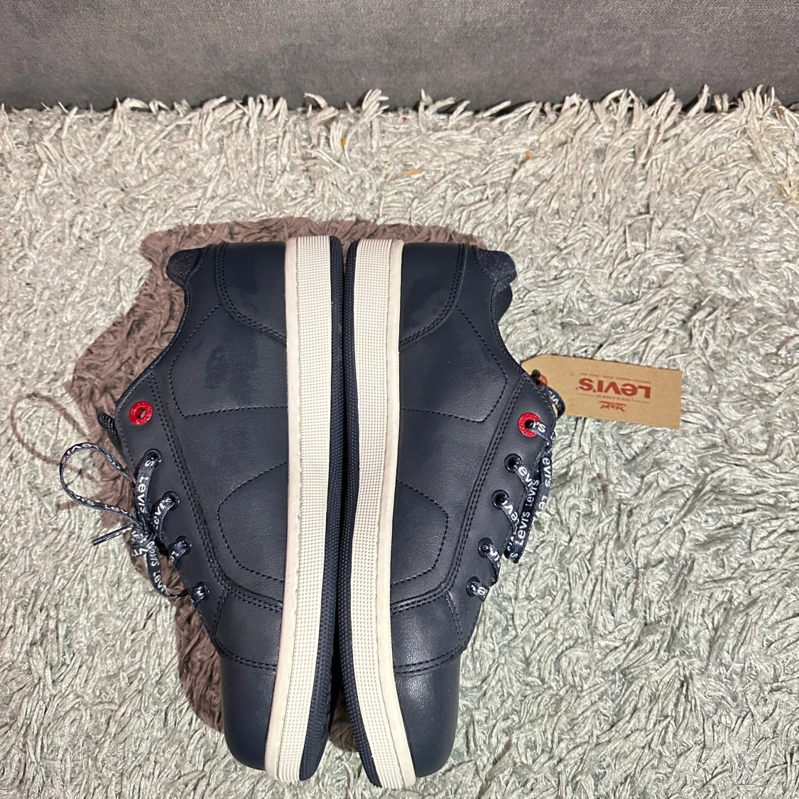 Mörk Blåa Sneakers från Levi’s - 3