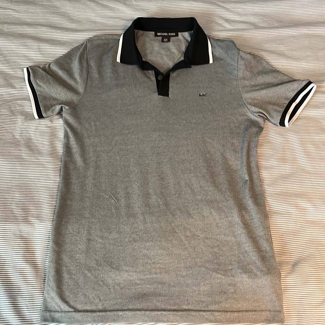 Grå pikétröja från Michael Kors