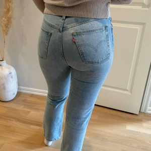 Levis 501 28/28 - Oanvända Levisjeans i storlek 28/28