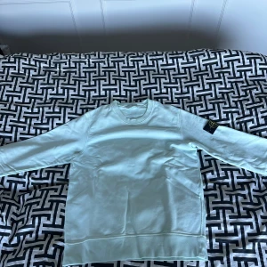  Stone Island tröja -  Stone Island tröja Vid snabb affär pris kan diskuteras