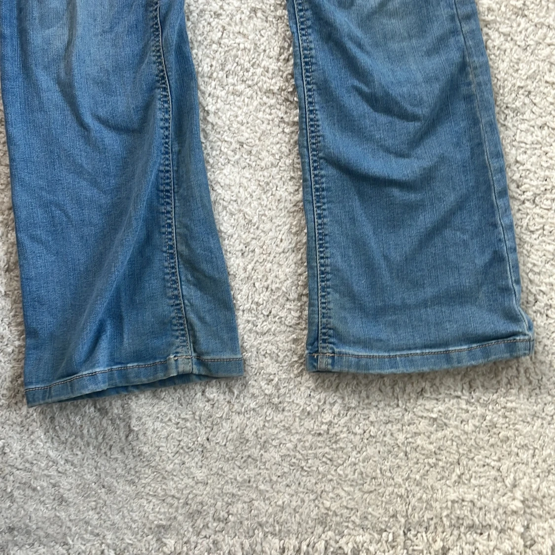 Blåa botcutjeans  - 91