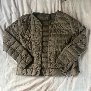 Uniqlo Jacka Brun - Perfekt Superrr snygg till hösten