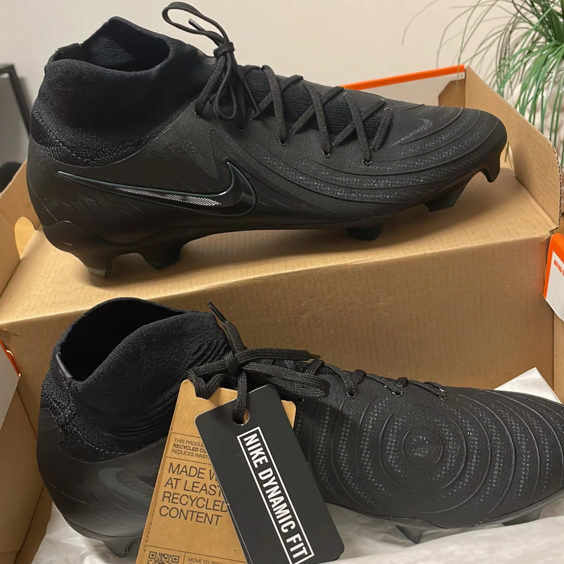 Fotbollsskor Nike phantom