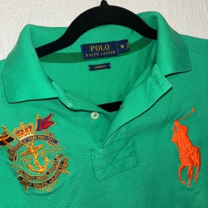 Ralph Lauren Piké  - Tuff piké från Ralph Lauren storlek M.