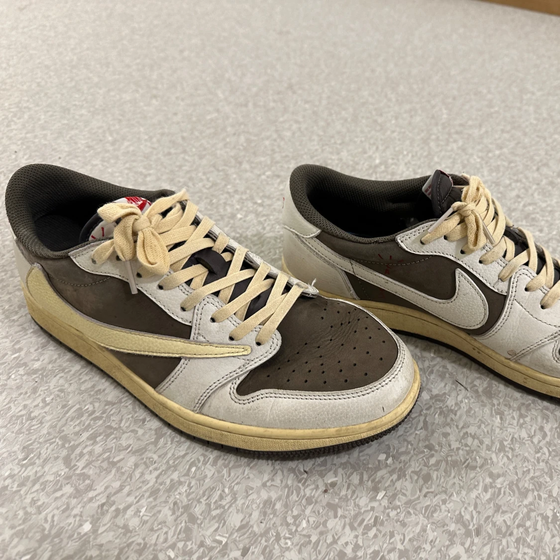 Travis Scott Air Jordan - 90