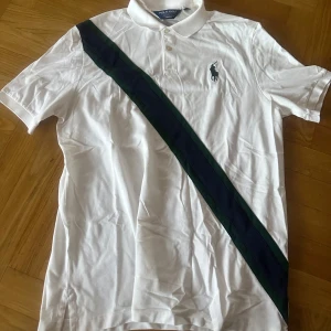 Ralph Lauren pike - Ralph Lauren pike storlek XL (Golf tröja). Som ny! Passar Large. 